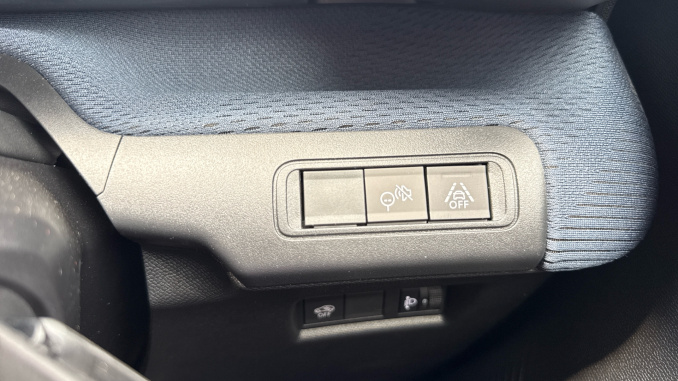 Citroen C3 83kW Collection 44kWh 5dr Auto Electric Hatchback - Image 36